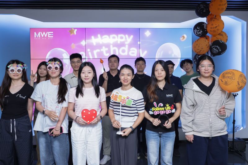 金秋十月,共庆生辰|玛威尔显控10月员工生日会!